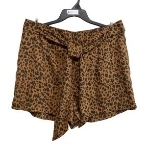 A New Day Leopard Print Shorts Sz XXL Big Pockets Elastic Waist Tie Front
